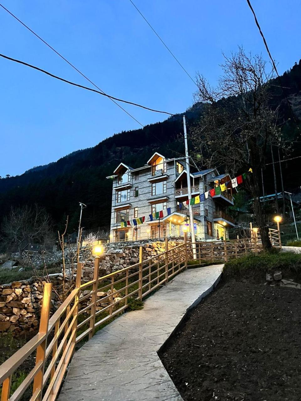 The Rohtang Chalet Otel Manāli Dış mekan fotoğraf